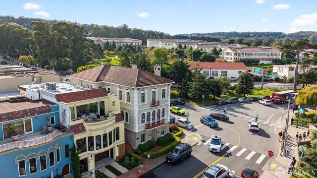 2457 Bay Street, San Francisco, CA 94123