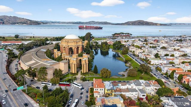 2457 Bay Street, San Francisco, CA 94123