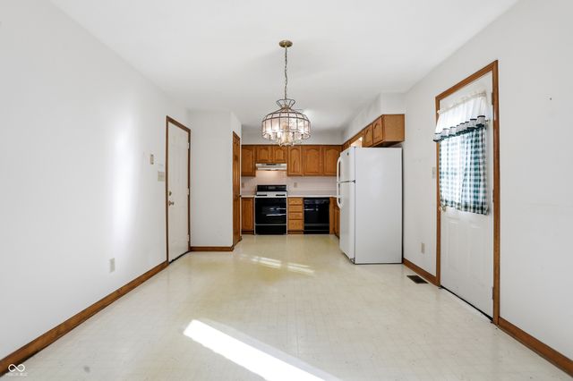 8530 Big Bend Road, Martinsville, IN 46151