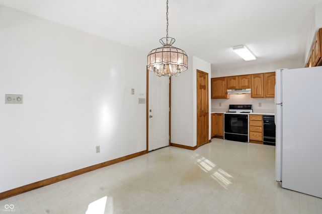 8530 Big Bend Road, Martinsville, IN 46151