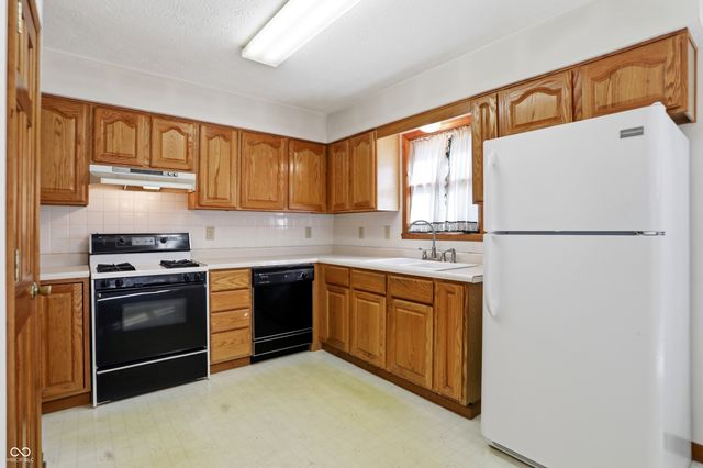 8530 Big Bend Road, Martinsville, IN 46151
