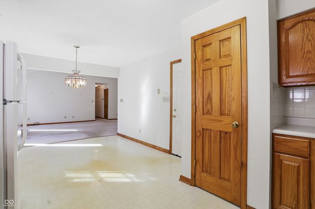 8530 Big Bend Road, Martinsville, IN 46151