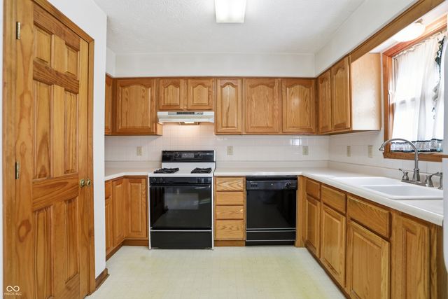 8530 Big Bend Road, Martinsville, IN 46151