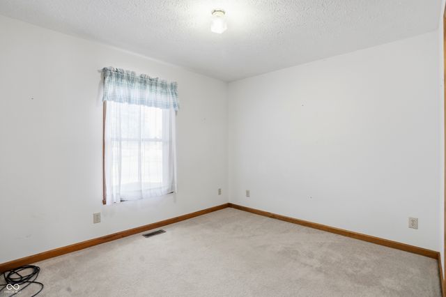 8530 Big Bend Road, Martinsville, IN 46151