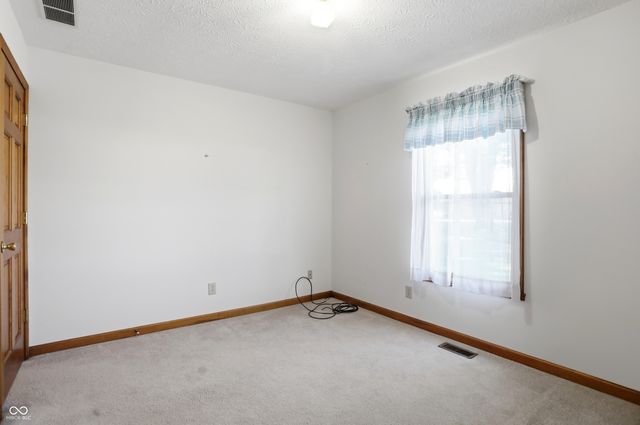 8530 Big Bend Road, Martinsville, IN 46151