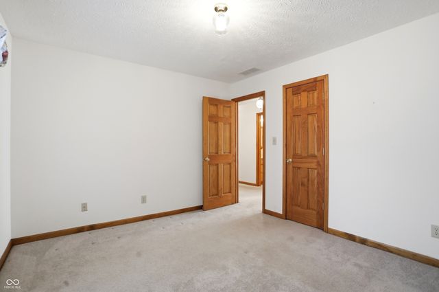 8530 Big Bend Road, Martinsville, IN 46151