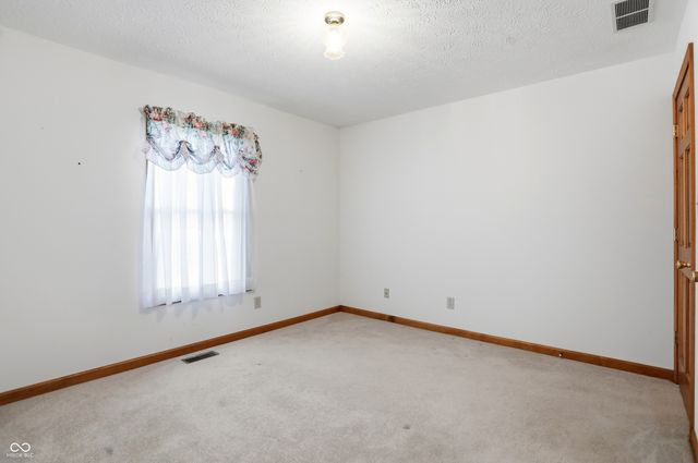 8530 Big Bend Road, Martinsville, IN 46151