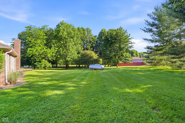 8530 Big Bend Road, Martinsville, IN 46151