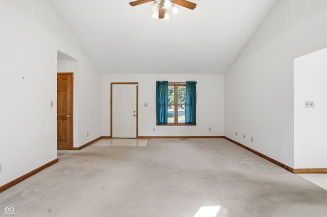 8530 Big Bend Road, Martinsville, IN 46151