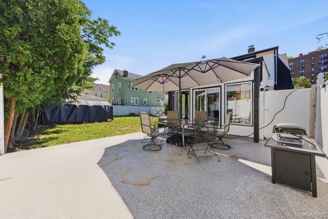 172 Crescent Place, Yonkers, NY 10704