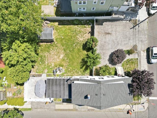 172 Crescent Place, Yonkers, NY 10704