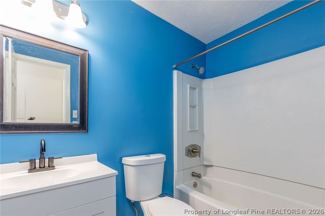 6449 Rutherglen Drive, Fayetteville, NC 28304