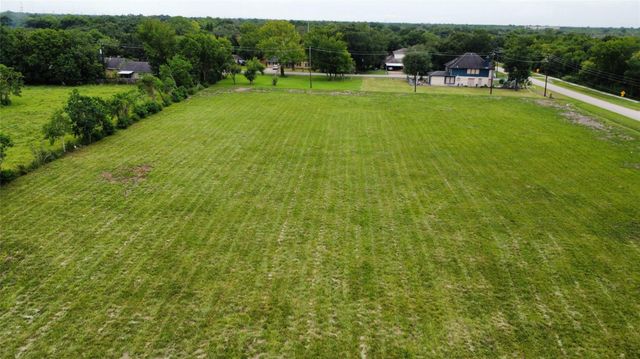 3749 Knapp Road, Pearland, TX 77581