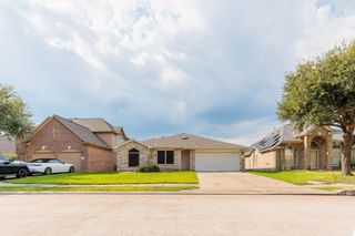 8143 Solara Bend, Houston, TX 77083