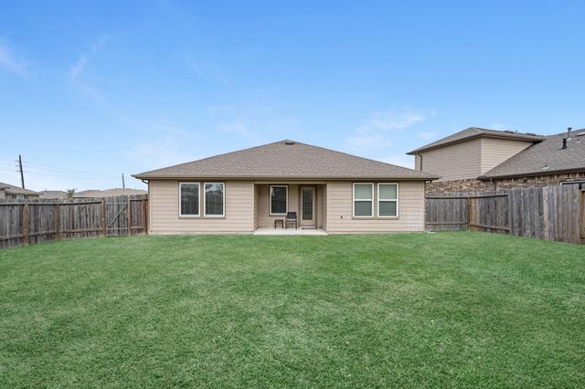 826 Green Clover Lane, Rosharon, TX 77583