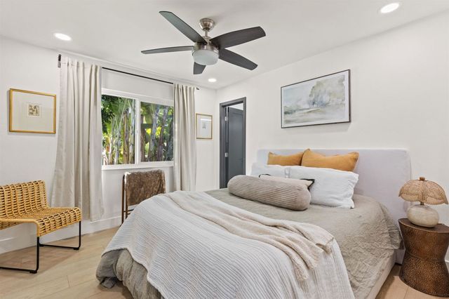 24732 Alanwood St, Lake Forest, CA 92630