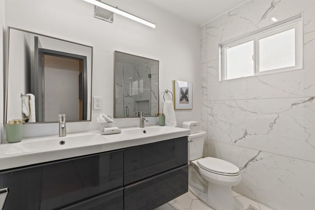 24732 Alanwood St, Lake Forest, CA 92630