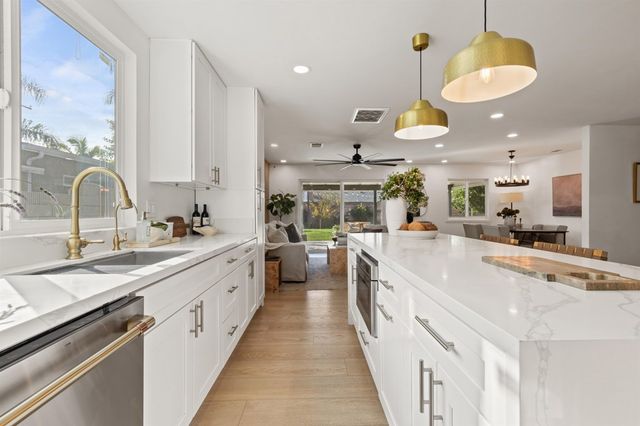 24732 Alanwood St, Lake Forest, CA 92630