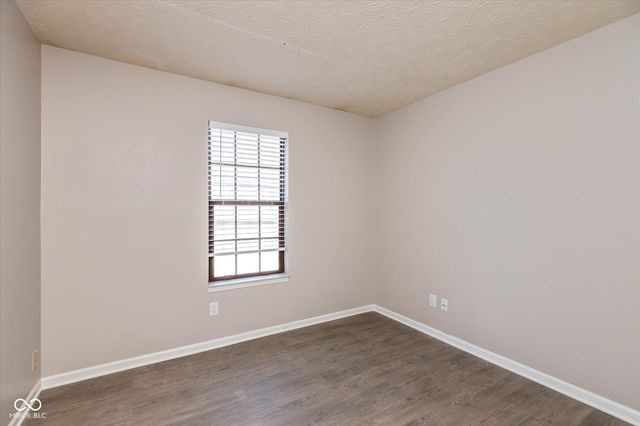 9526 Bay Vista E Drive, Indianapolis, IN 46250