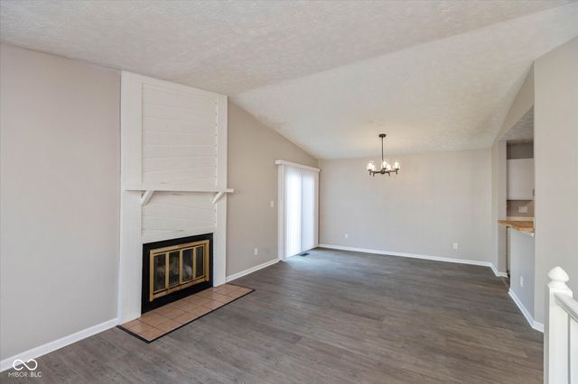 9526 Bay Vista E Drive, Indianapolis, IN 46250
