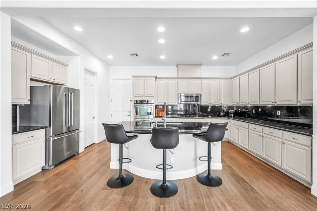7850 Carolyn Lee Street, Las Vegas, NV 89131 — photo 3