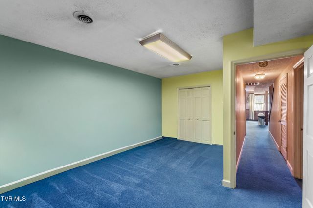 823 Birdie Drive, Abingdon, VA 24211