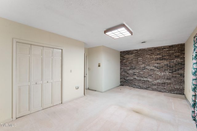 823 Birdie Drive, Abingdon, VA 24211