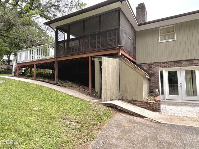 823 Birdie Drive, Abingdon, VA 24211