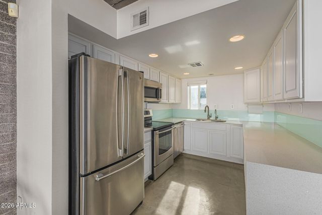 7601 E 2ND Street 24, Scottsdale, AZ 85251