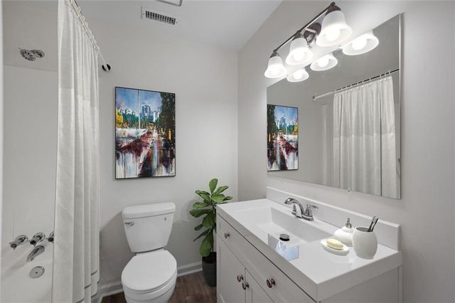 2896 LAKEMONT SW Drive, Marietta, GA 30060