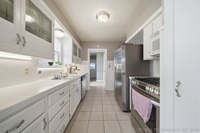 1303 S Houston Avenue, Tulsa, OK 74127