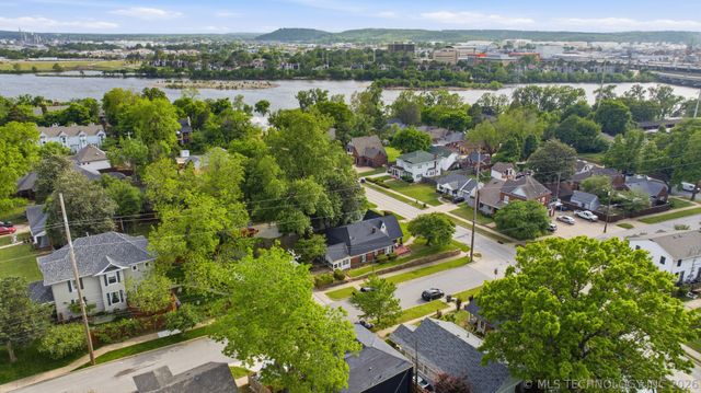 1303 S Houston Avenue, Tulsa, OK 74127