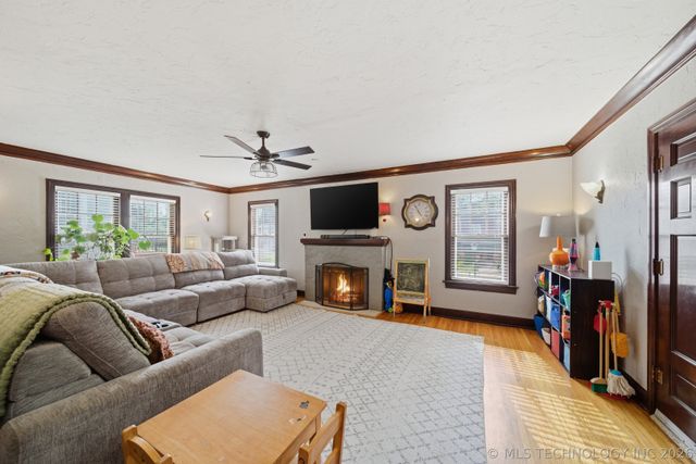 1303 S Houston Avenue, Tulsa, OK 74127