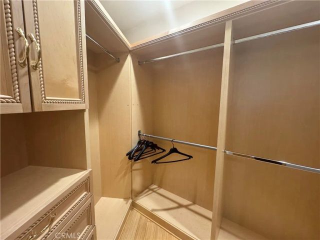 5092 Chimineas, Tarzana, CA 91356