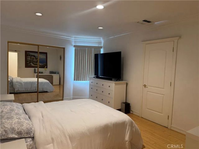 5092 Chimineas, Tarzana, CA 91356