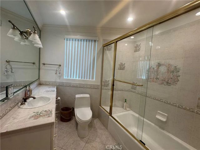 5092 Chimineas, Tarzana, CA 91356