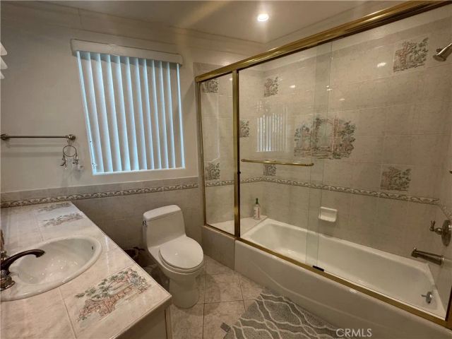 5092 Chimineas, Tarzana, CA 91356