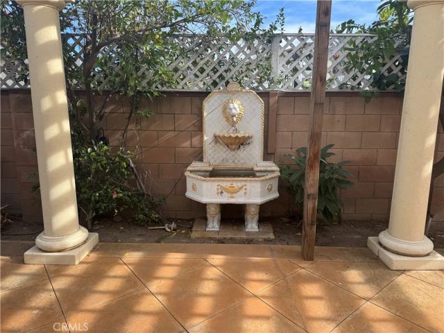 5092 Chimineas, Tarzana, CA 91356