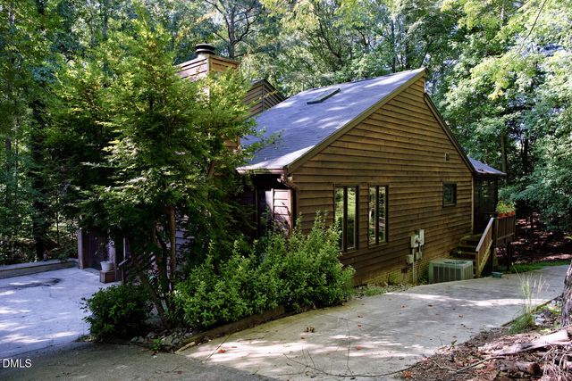 6092 Dunes Drive, Sanford, NC 27332