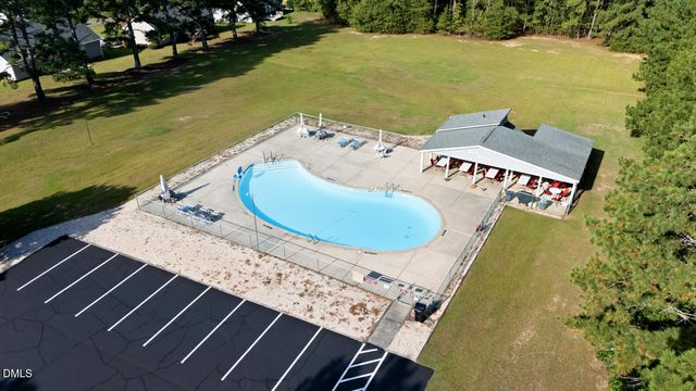6092 Dunes Drive, Sanford, NC 27332