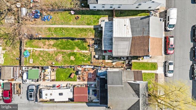 319 W CHURCH ST, Annville, PA 17003