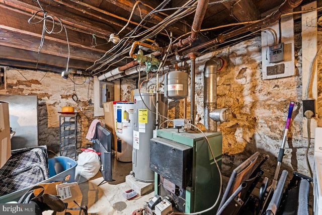 319 W CHURCH ST, Annville, PA 17003