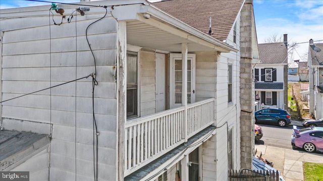 319 W CHURCH ST, Annville, PA 17003