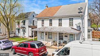 319 W CHURCH ST, Annville, PA 17003