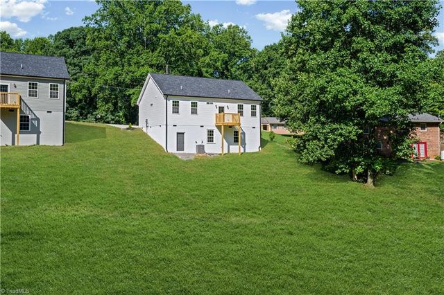138 Pinnix Street, Jonesville, NC 28642
