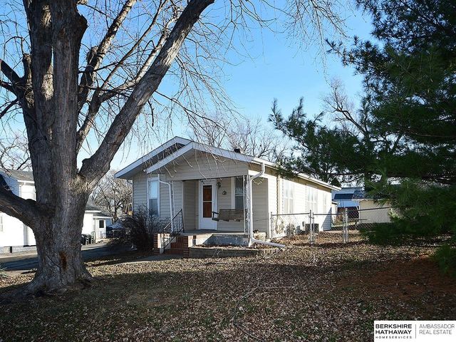 5411 S 49th Avenue, Omaha, NE 68117