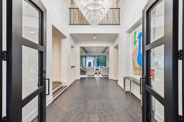 5324 Braeburn Drive, Bellaire, TX 77401