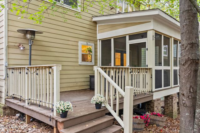 102 Robin Way, Oxford, MS 38655