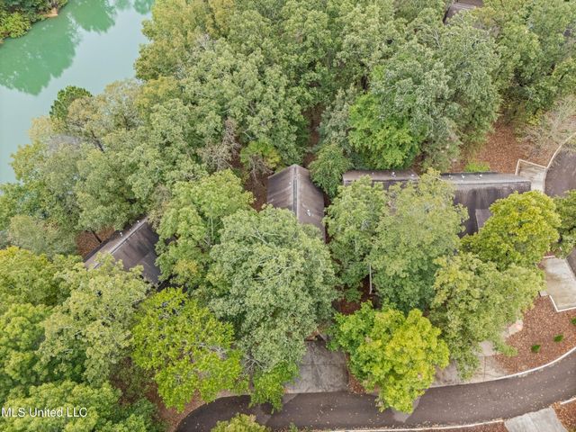 102 Robin Way, Oxford, MS 38655