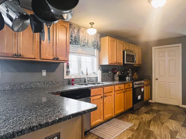 126 Governors Road, Rochester, NH 03867